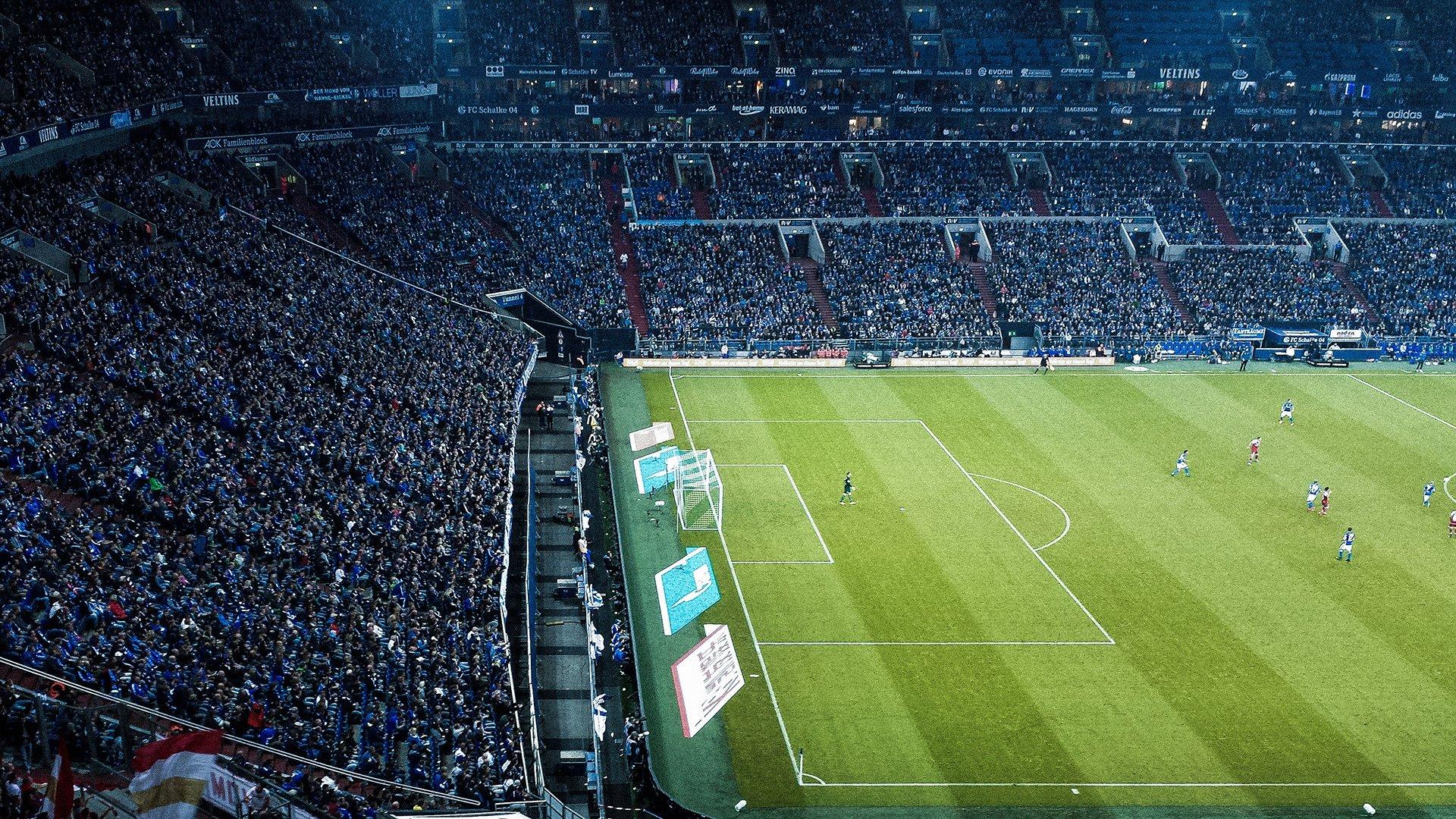 拜仁问鼎德国超级杯,凯恩快问快答展现冠军风采